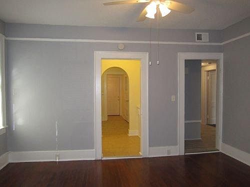 5th image of 542 E 49th St #A