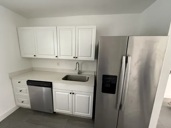 519 SW 5th St Unit 3, Miami, FL 33130