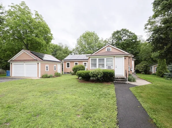 5 Tucker Park, Pepperell, MA 01463