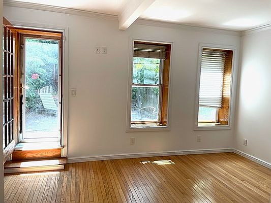 2nd image of 292 5th St #1