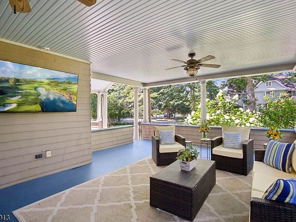 5th image of 29 Hillcrest Rd