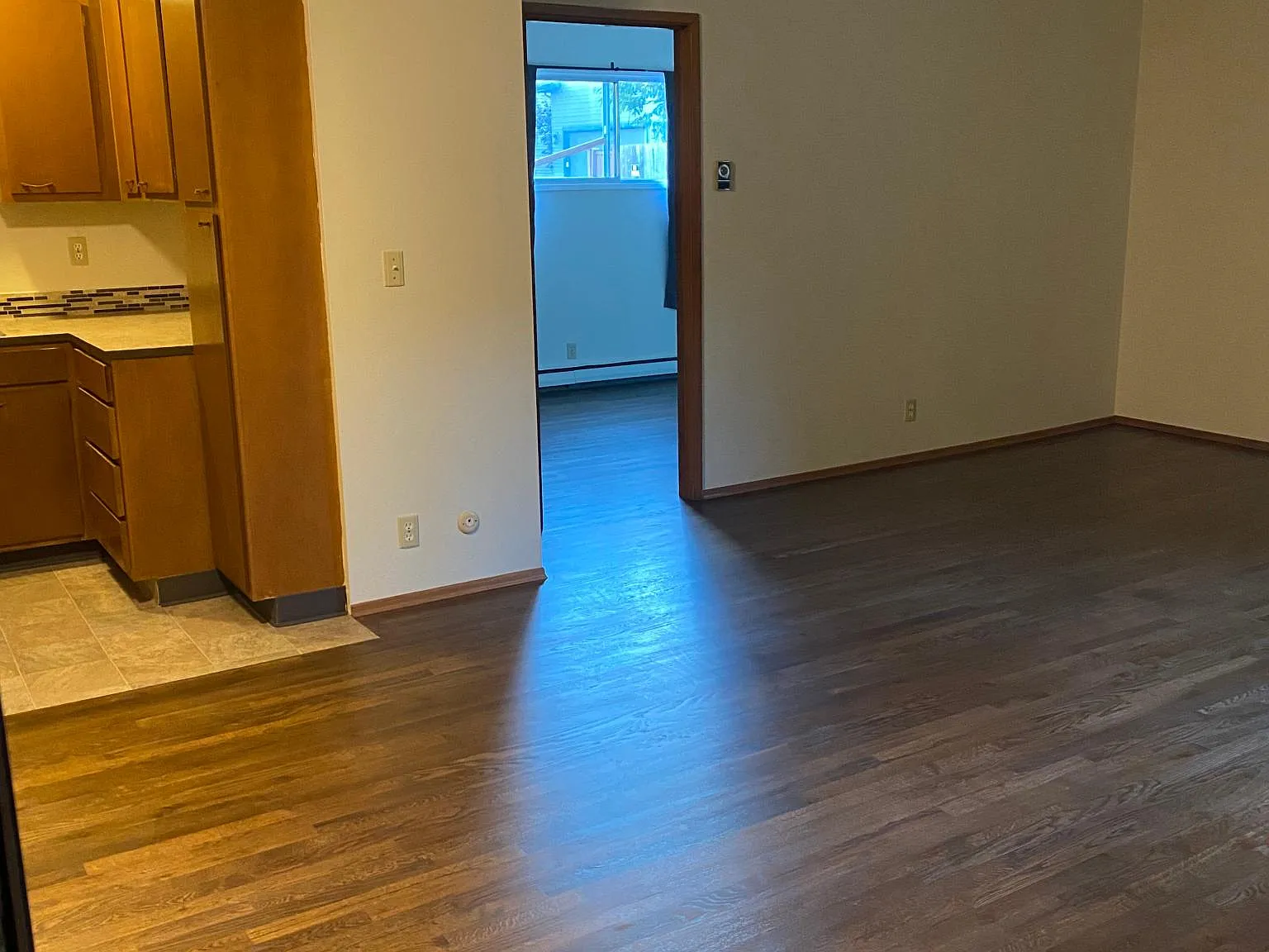 1 bed, 500 sqft, $1,200 — Photo 4