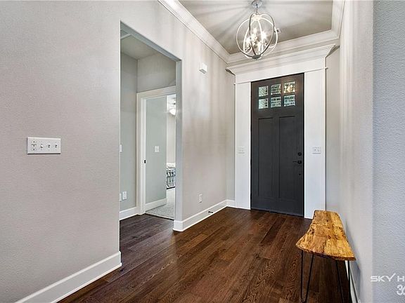 4th image of 5603 W Bay Dr