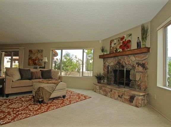 4th image of 5248 N Camino De La Cumbre