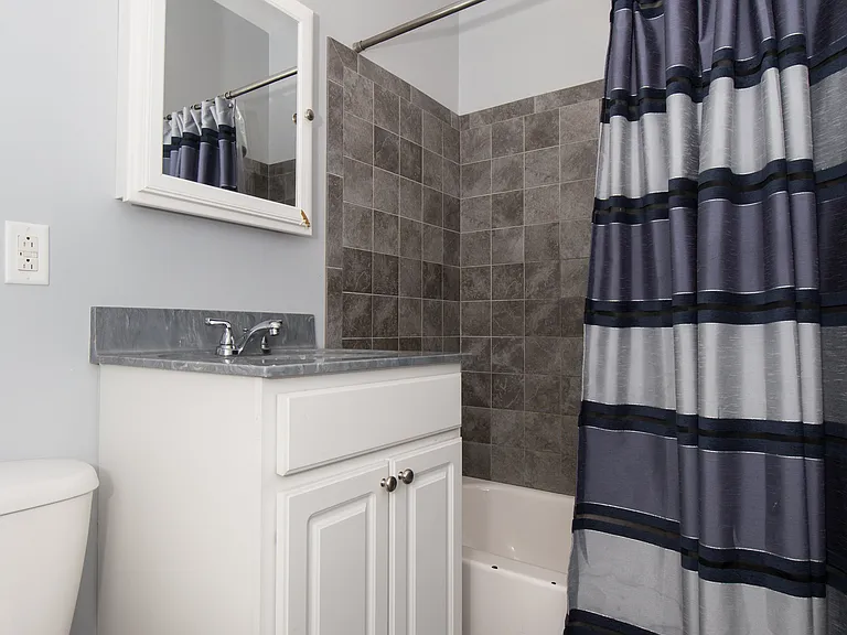 3026 W Girard Ave #2 — Photo 14