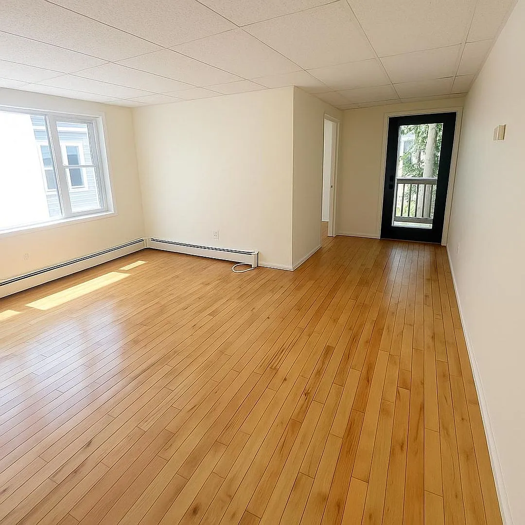 40-42 Converse Court — Photo 1