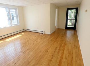 40 Converse Ct #1, Burlington, VT 05401