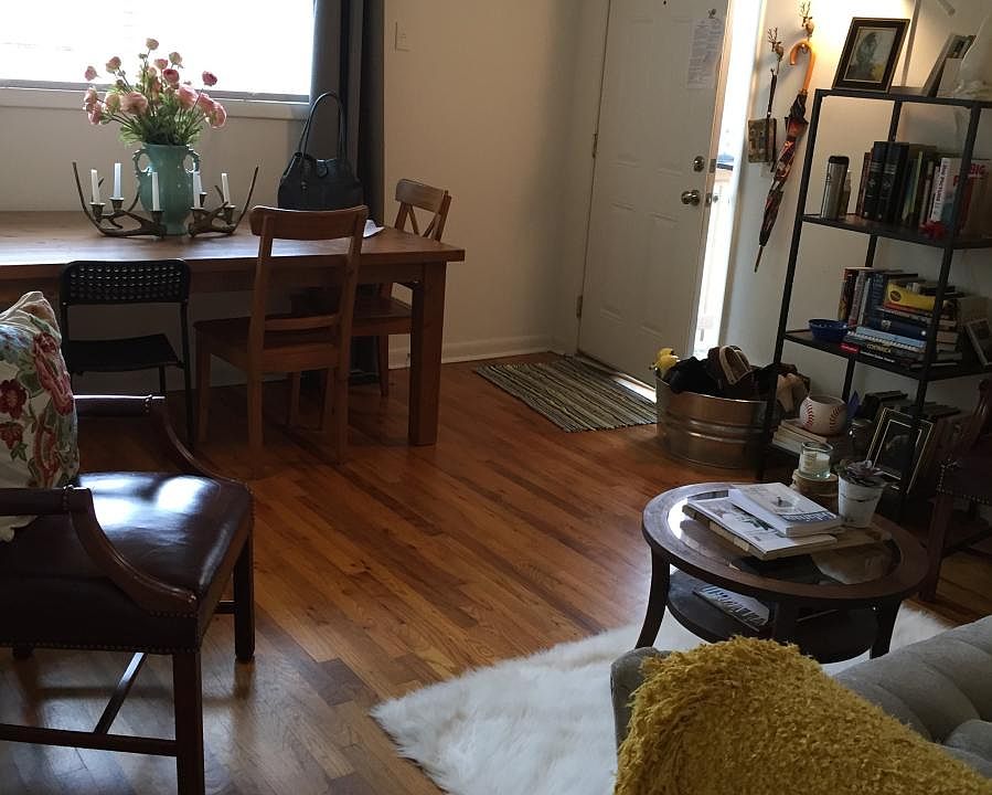 Spacious living room