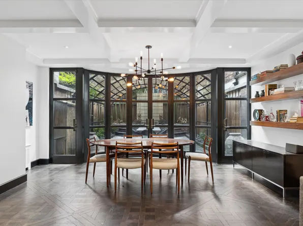 132 East 62nd Street image 8 of 20