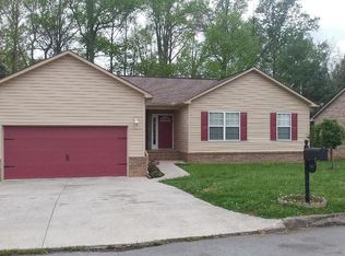 7917 Cody Ln, Knoxville, TN 37938