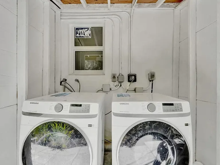 Laundry Room Cabinet