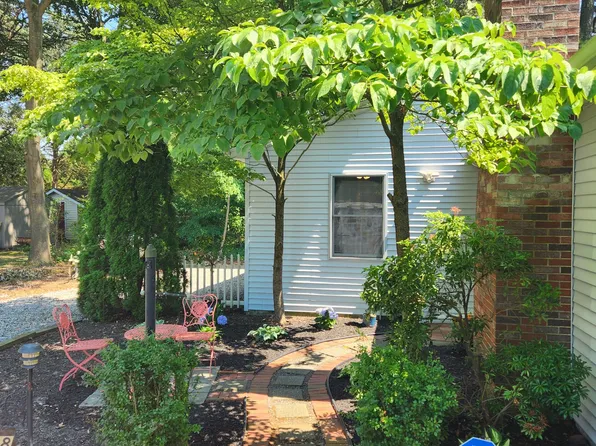 7518 Rivershore Dr #1, Seaford, DE 19973