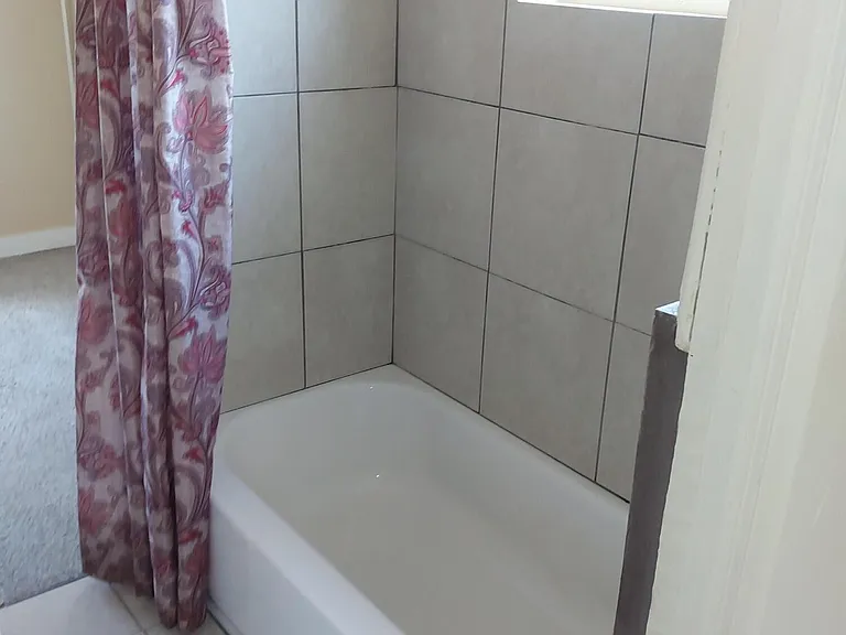 2107 San Marcos Ave — Photo 2