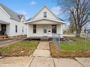 211 14th Ave SW, Cedar Rapids, IA 52404