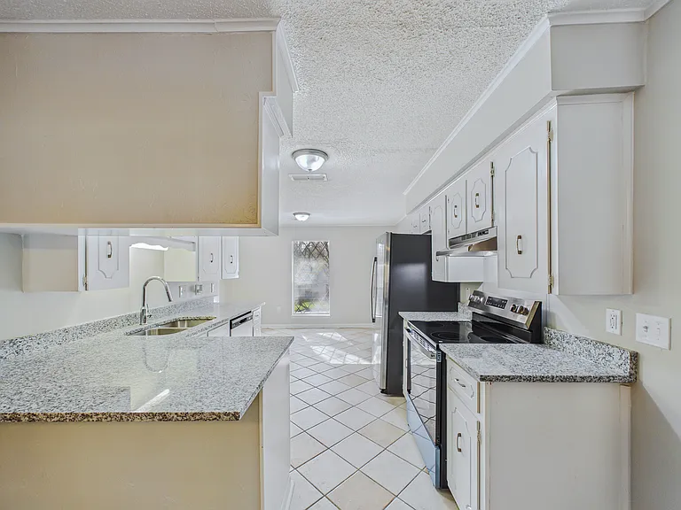 8708 Patricia Lynn Ln-15_04072026