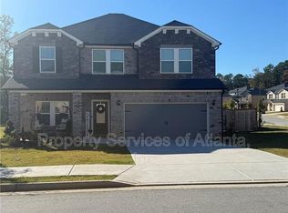 6900 Newcastle Ct, Fairburn, GA 30213