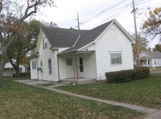 1345 N Colorado Ave, Hastings, NE 68901
