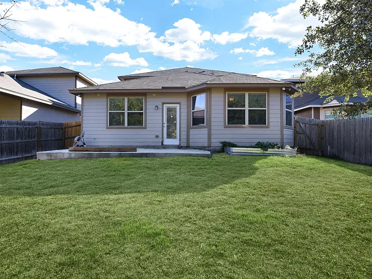 6611 Willow Farm — Photo 27