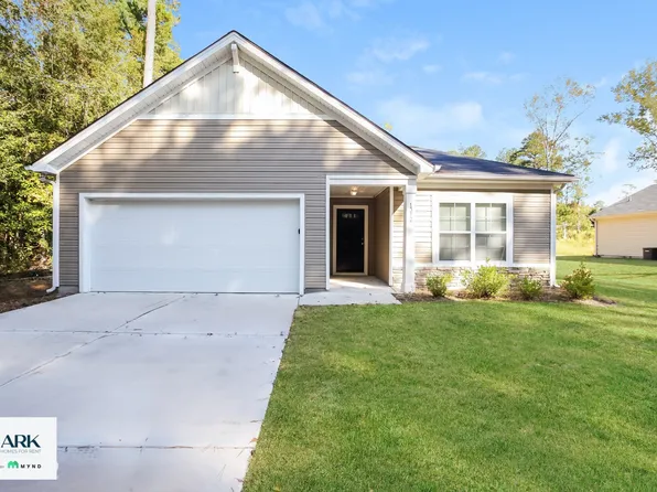 1306 Gardner St, Camden, SC 29020