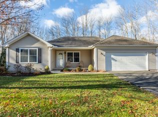 9 Mockingbird Ln #9, East Windsor, CT 06088