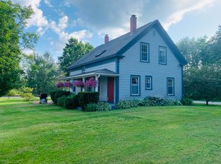 1024 Wings Mills Rd, Belgrade, ME 04917