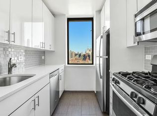 520 W 43rd St APT 17B, New York, NY 10036