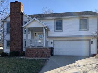 302 Bentley Dr, Normal, IL 61761