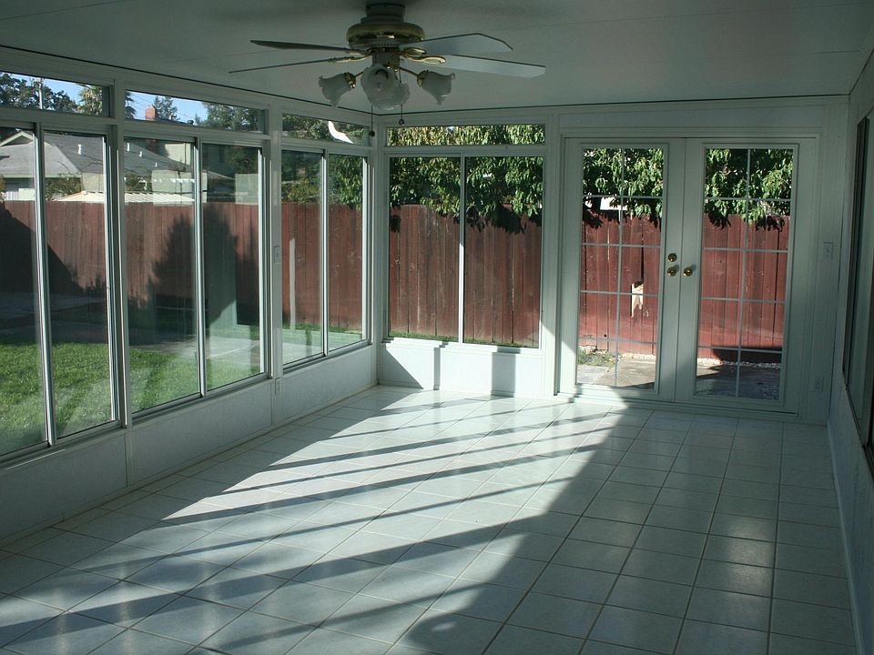 2nd image of 4403 Rockwood Ave
