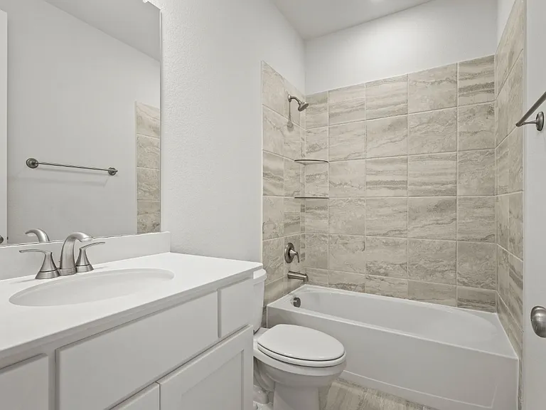 3821 Ablon Trl — Photo 11