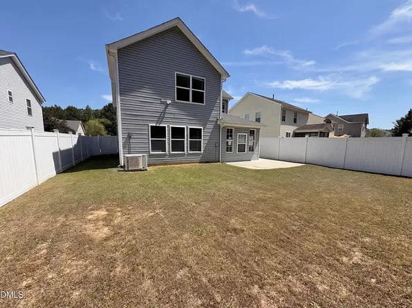 3436 Mackinac Island Ln, Raleigh, NC 27610