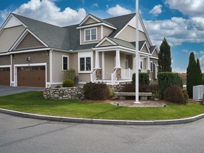 67 Fox Hill Ln #67, Dracut, MA, 01826