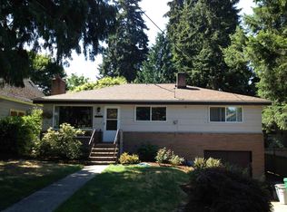 3013 NE 89th St, Seattle, WA 98115