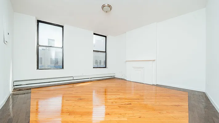 Rented by Nooklyn NYC LLC | media 10