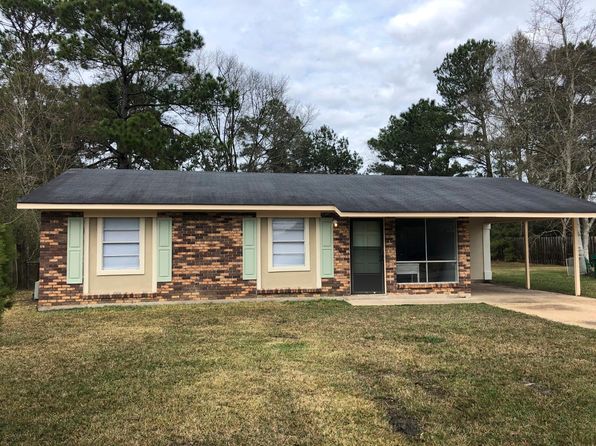 7628 Macon Dr