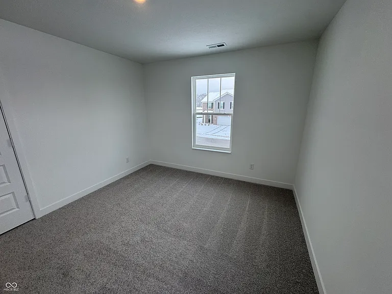 2945 Grand Ridge Dr — Photo 15