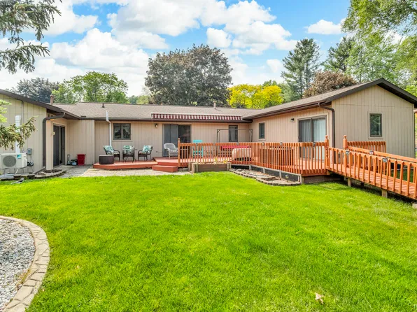 4273 Indian Trl, Jackson, MI 49201