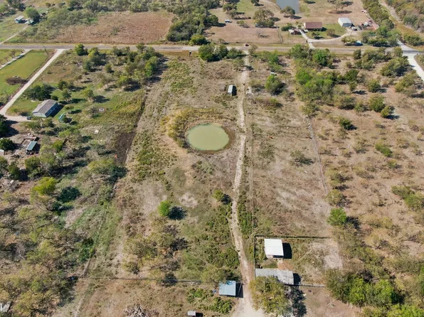 639 Fm, Frost, TX 76641