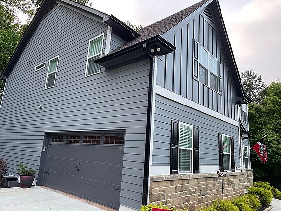 3rd image of 3433 Laurel Glen Ct