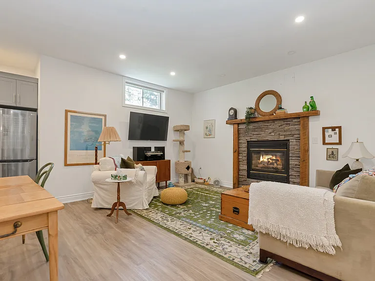 82 Chalmers Dr #LL — Photo 8