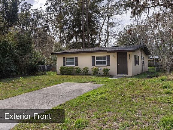 2nd image of 2220 SE 46TH TERRACE