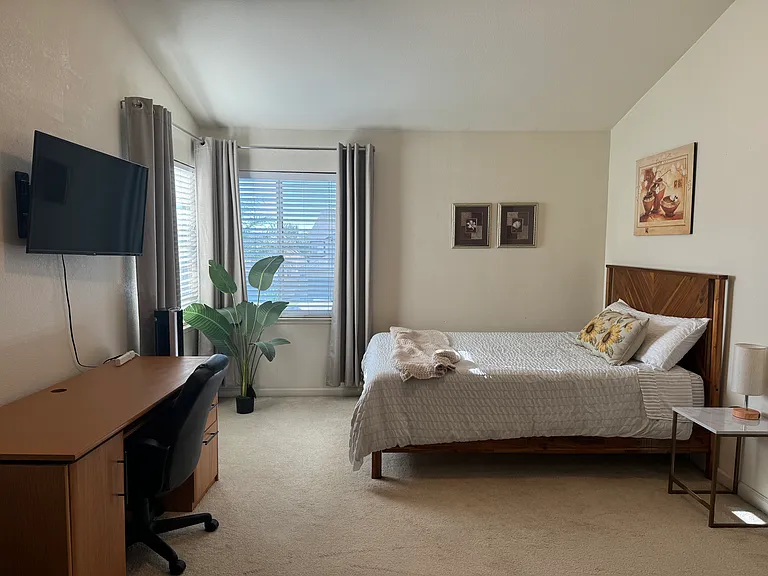 2155 Devin Ct — Photo 9