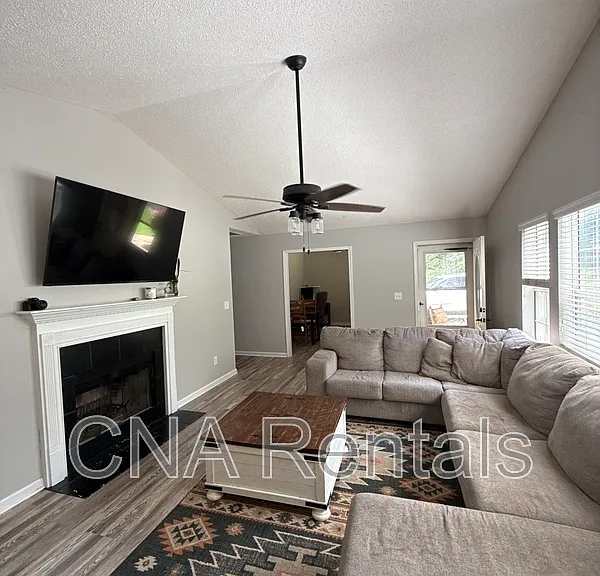 229 Old Carrollton Rd — Photo 4