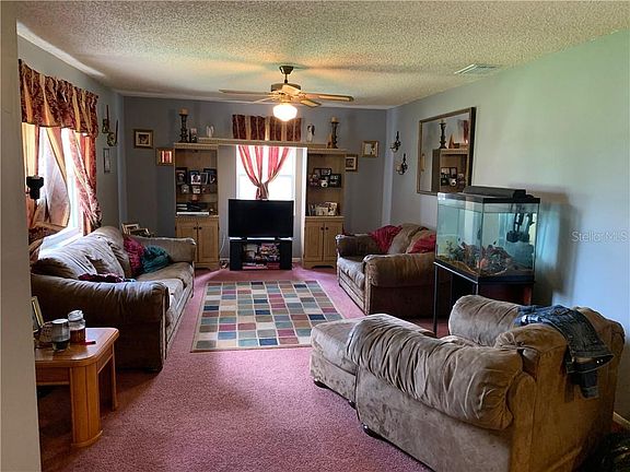 3rd image of 2810 W Lorraine Ave