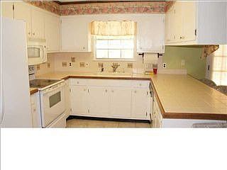 3rd image of 5305 Wentworth Ct