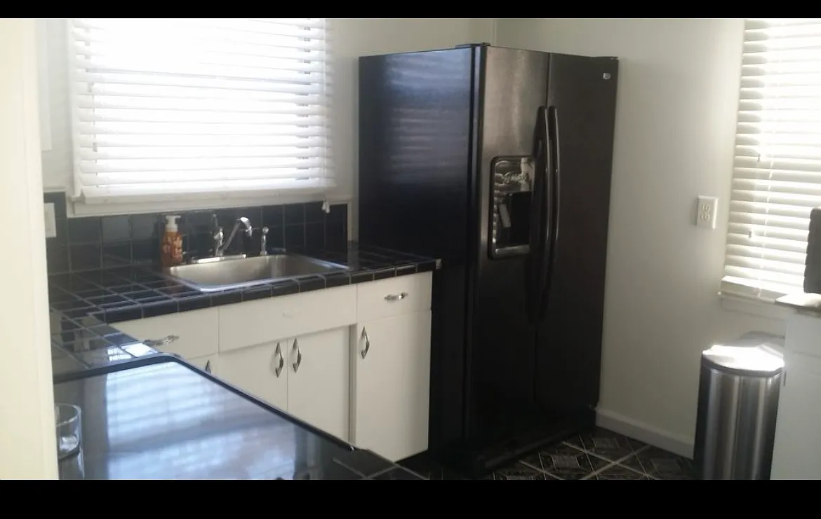 2 bed, 1536 sqft, $1,500 — Photo 2