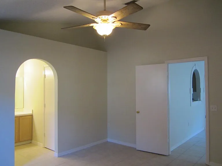 111 Pamala Ct — Photo 6