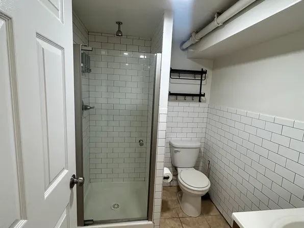 4376 Martha Ave Floor 1, Bronx, NY 10470
