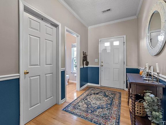 2nd image of 6525 Rossford Ln