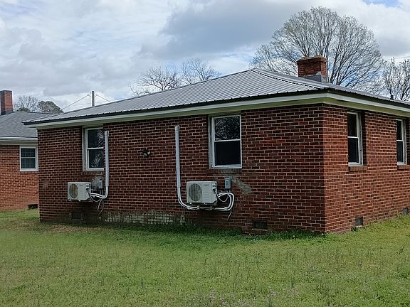 2nd image of 311 Miller Ave #A