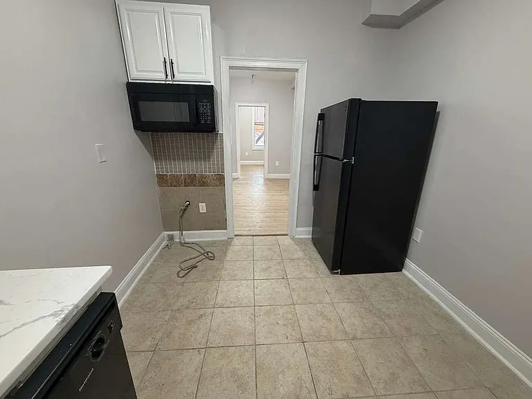 235 56th St #1B — Photo 5